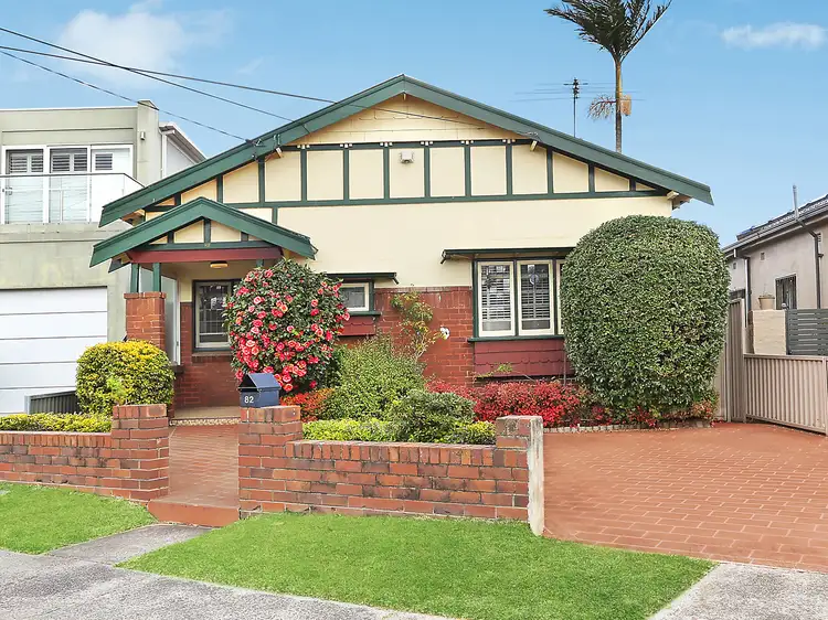 82 Minnamorra Avenue, Earlwood NSW 2206