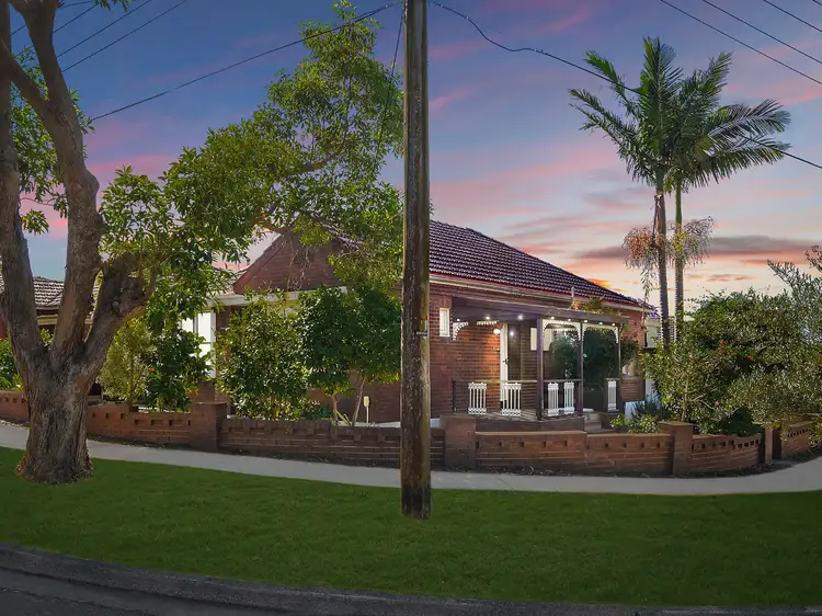 31 Lawn Avenue, Clemton Park NSW 2206