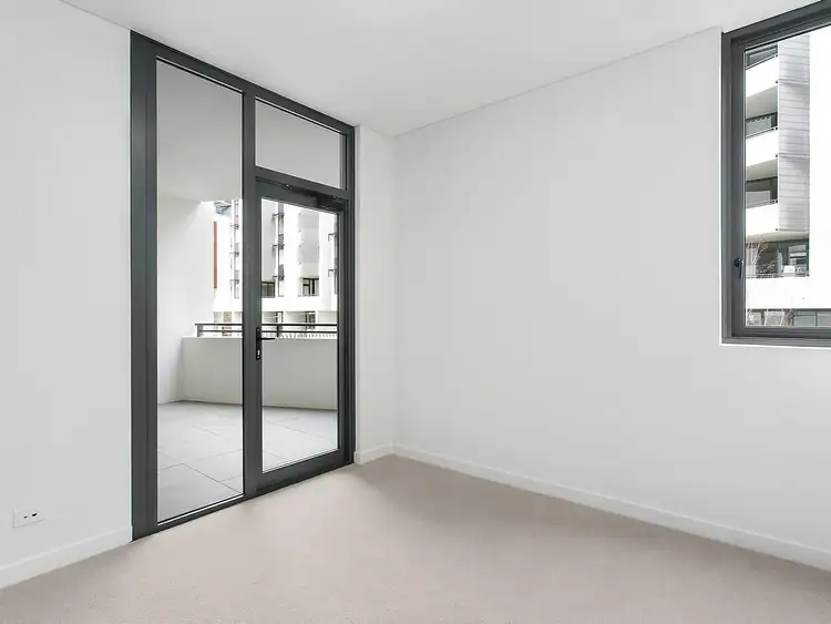 Third view of Homely apartment listing, 6401/162 Ross Street, Forest Lodge NSW 2037