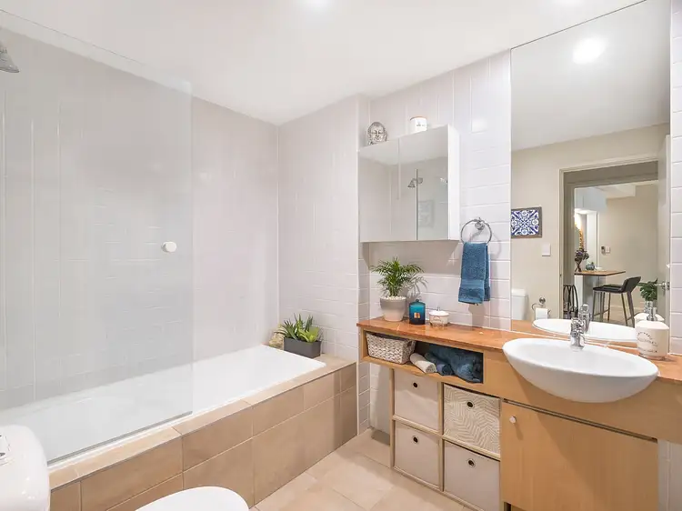 Fifth view of Homely unit listing, 132/27 Bennelong Parkway, Wentworth Point NSW 2127