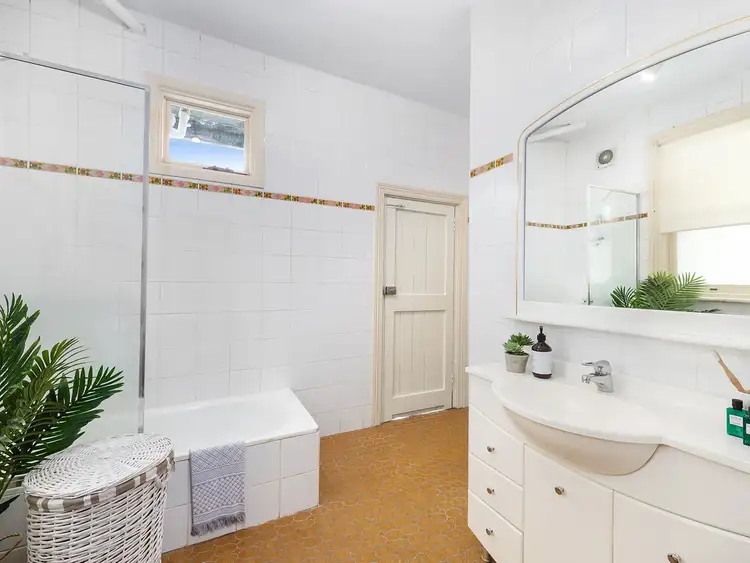Fifth view of Homely apartment listing, 2/274 Bridge Road, Forest Lodge NSW 2037