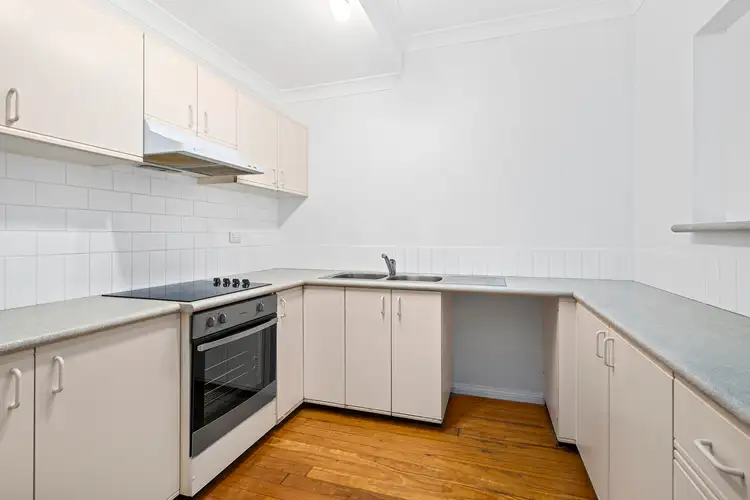 Third view of Homely apartment listing, 3/7 Rawson Street, Wollongong NSW 2500