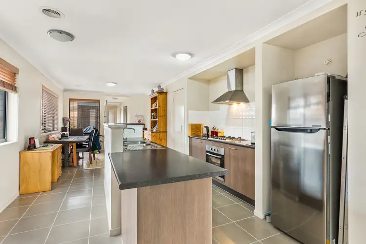 Second view of Homely house listing, 10 Roche Court, White Hills VIC 3550