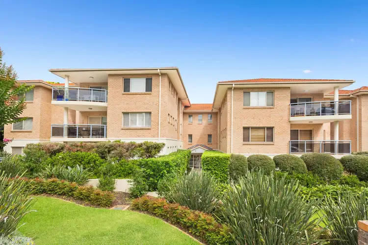 Third view of Homely apartment listing, 2/1-7 Clyde Avenue, Cronulla NSW 2230