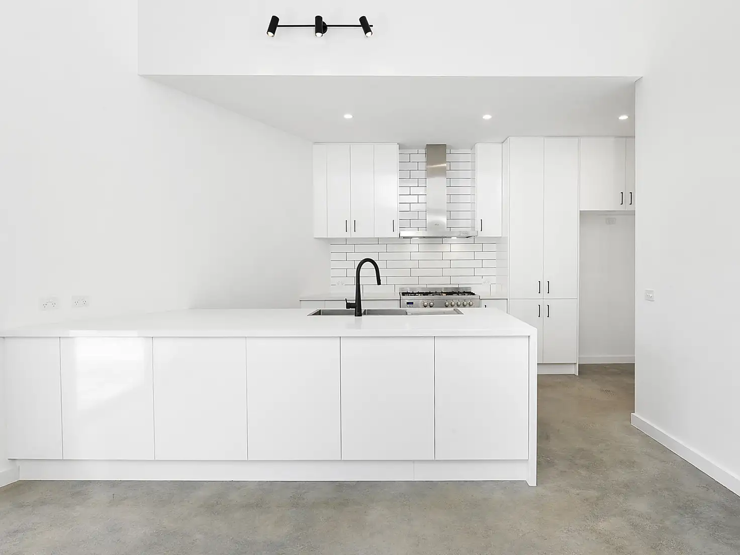 Main view of Homely unit listing, 2/1 Pickett Crescent, Belmont VIC 3216