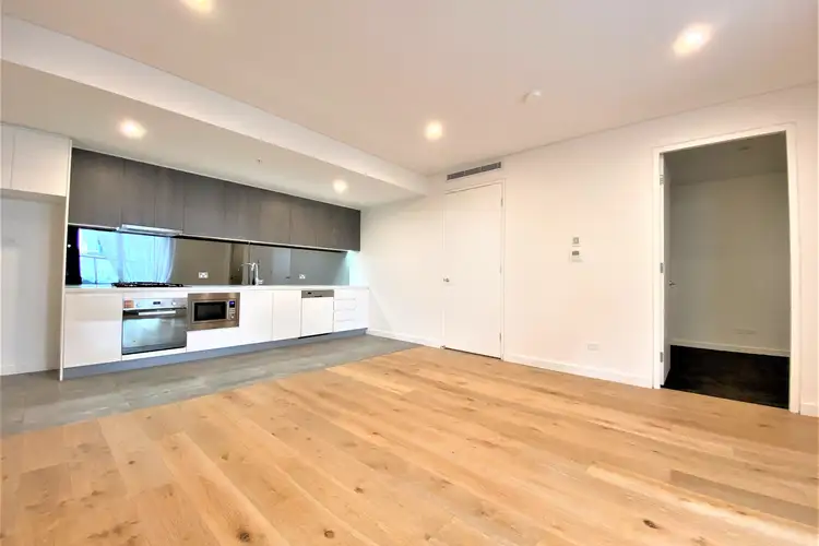 104/904 Pacific Highway