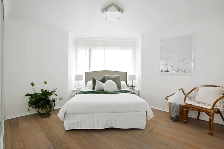 Third view of Homely unit listing, 8/132 Pacific Parade, Dee Why NSW 2099