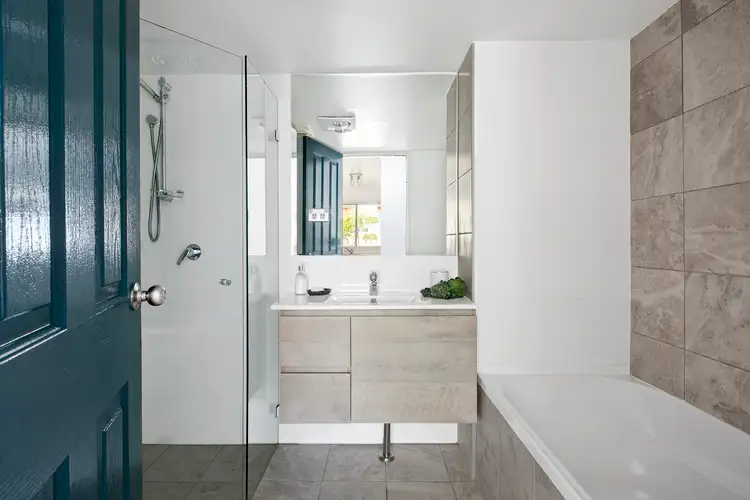 Sixth view of Homely unit listing, 8/132 Pacific Parade, Dee Why NSW 2099