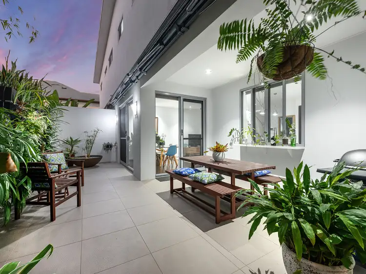 Main view of Homely townhouse listing, 72 Allen Street, Hamilton QLD 4007