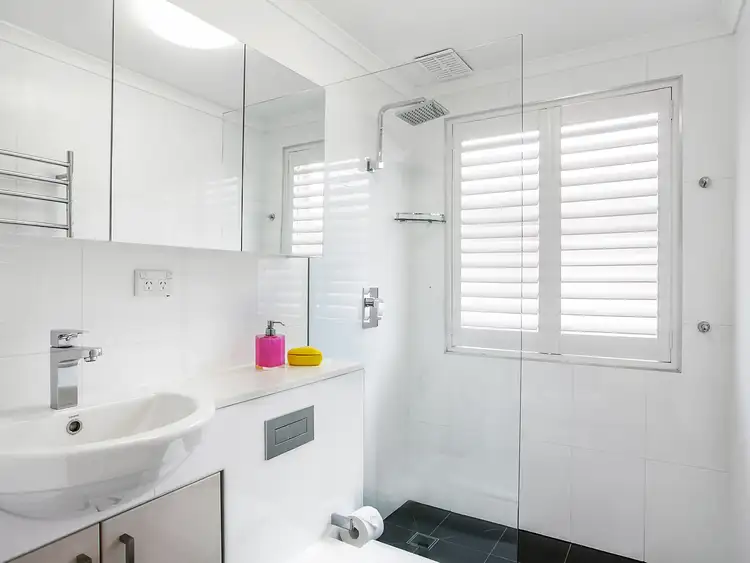 Sixth view of Homely apartment listing, 5/25 Ashburner Street, Manly NSW 2095