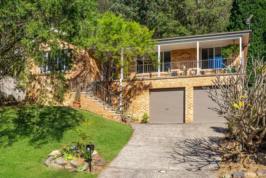 Main view of Homely house listing, 25 Beveridge Drive, Green Point NSW 2251