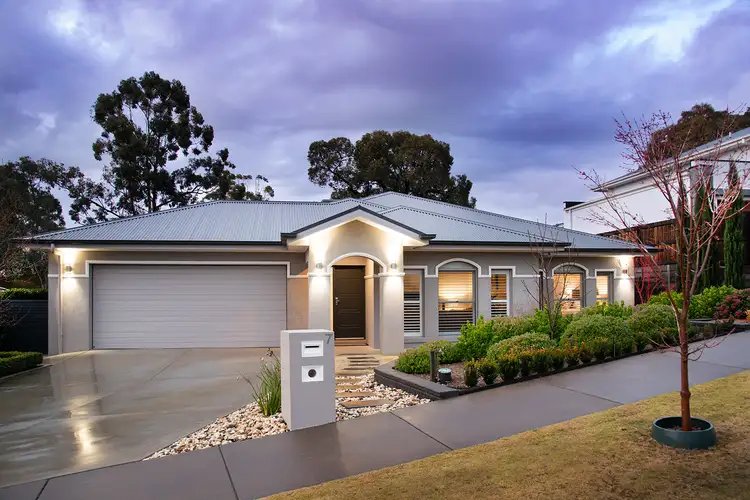 7 Lillie Lane, Strathdale VIC 3550