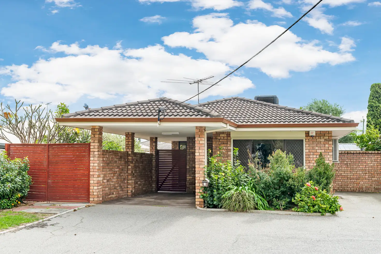 Main view of Homely villa listing, 1/20 Stockman Way, Cannington WA 6107