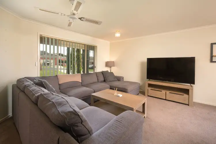 Fourth view of Homely house listing, 5 Hogan Court, Wodonga VIC 3690