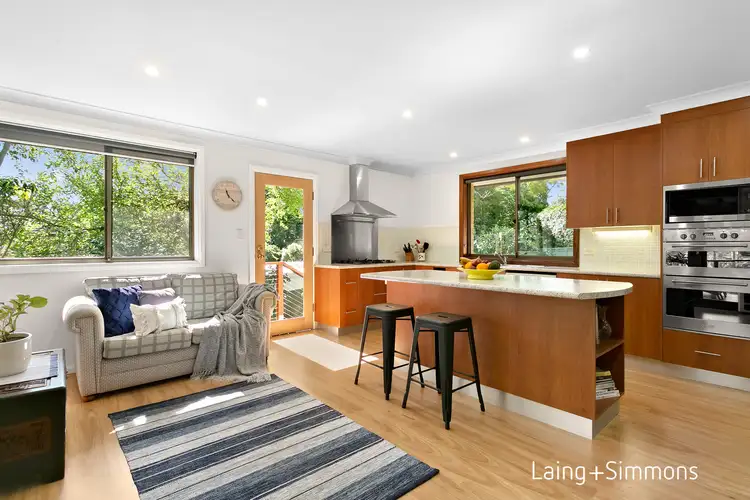 2 Bushlands Place, Hornsby Heights NSW 2077