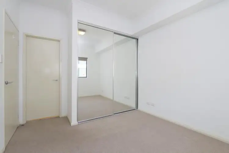 Sixth view of Homely apartment listing, 37/23 Junction Boulevard, Cockburn Central WA 6164