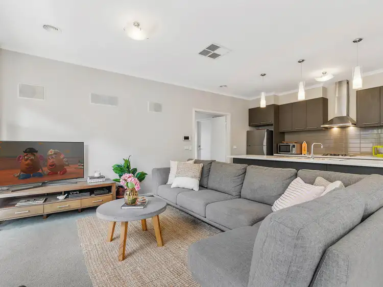 Third view of Homely house listing, 2 Bristow Court, Mount Clear VIC 3350