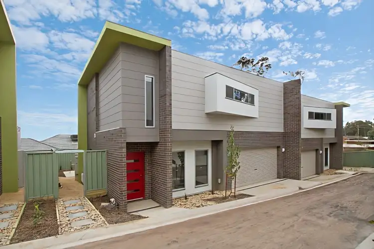 7E Wirth Street, Flora Hill VIC 3550