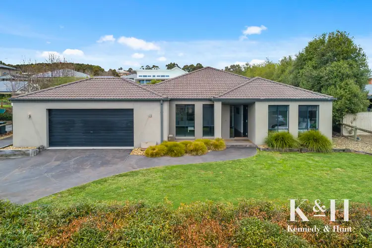 23 Carinya Drive, Gisborne VIC 3437