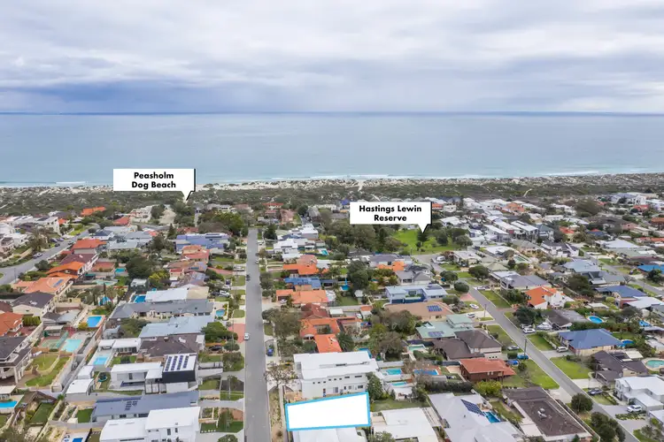 32 Cobb Street, Scarborough WA 6019