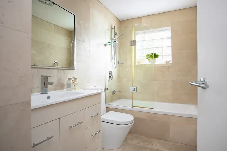 Sixth view of Homely unit listing, 3/82 Howard Avenue, Dee Why NSW 2099