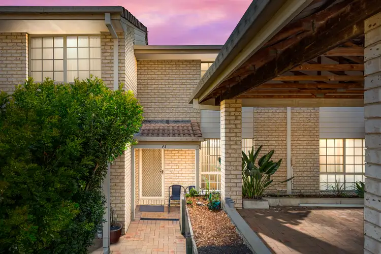 61/99 Barbaralla Drive, Springwood QLD 4127