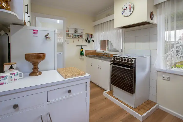 Sixth view of Homely house listing, 6 Fulford Street, Wodonga VIC 3690