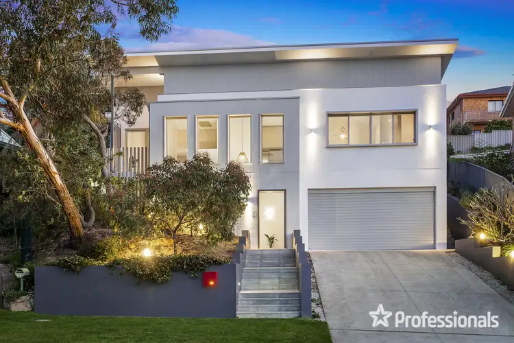 116 Blaxland Drive, Illawong NSW 2234