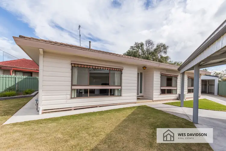 54 Tucker Street, Horsham VIC 3400