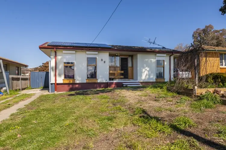 Main view of Homely house listing, 32 Boronia Crescent, Karabar NSW 2620