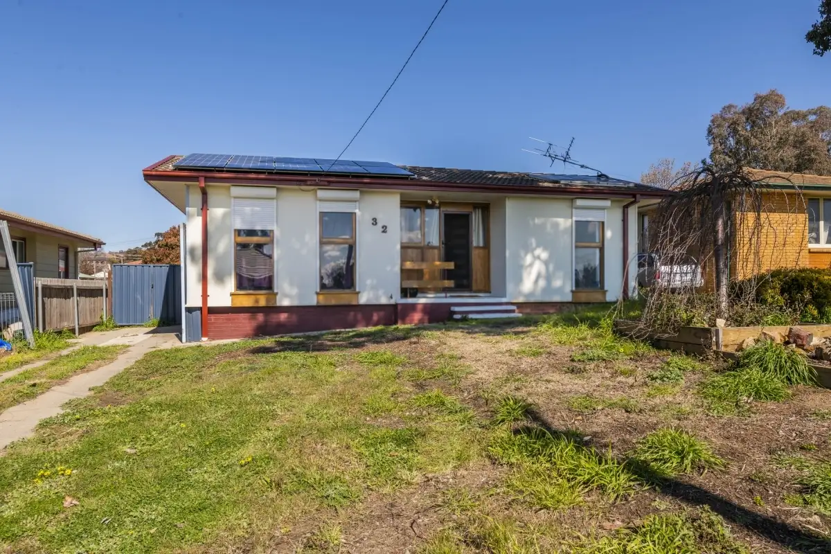 Main view of Homely house listing, 32 Boronia Crescent, Karabar NSW 2620