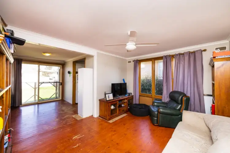 Fourth view of Homely house listing, 32 Boronia Crescent, Karabar NSW 2620