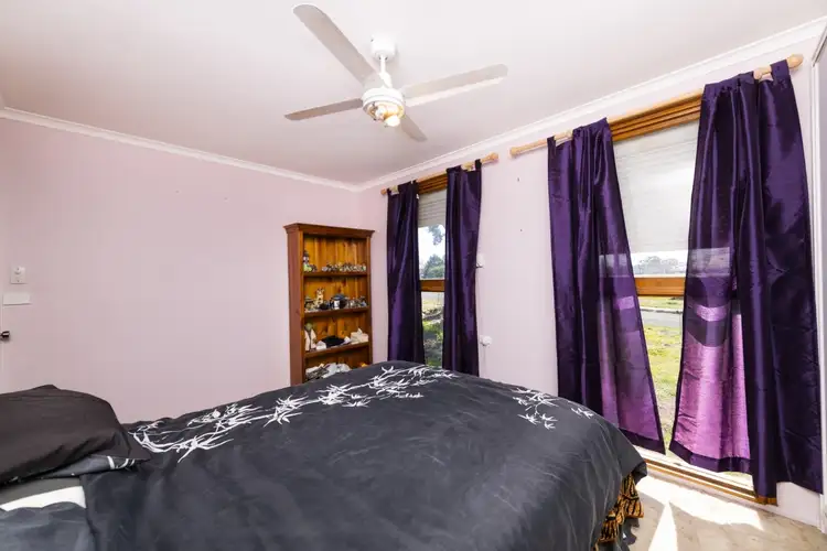 Sixth view of Homely house listing, 32 Boronia Crescent, Karabar NSW 2620