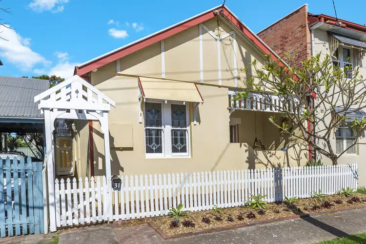 31 James Street