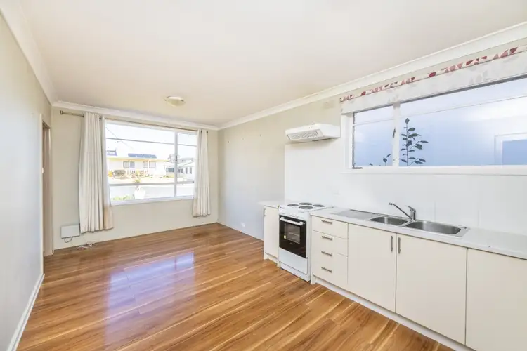 Sixth view of Homely house listing, 37 Fergus Road, Queanbeyan NSW 2620