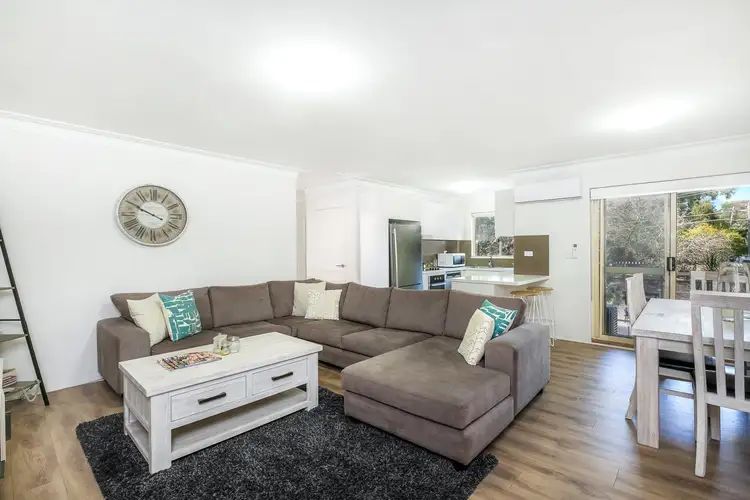 8/15 Clare Street