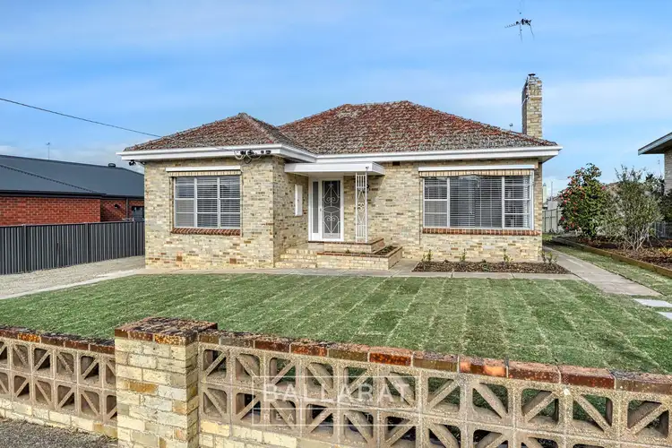4 Palmerston Street, Maryborough VIC 3465