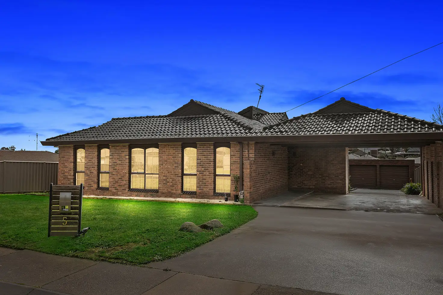 Main view of Homely house listing, 5 Nandina Court, Strathdale VIC 3550