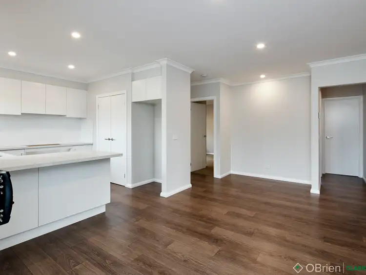 Fifth view of Homely townhouse listing, 32 Twin Ranges Drive, Warragul VIC 3820
