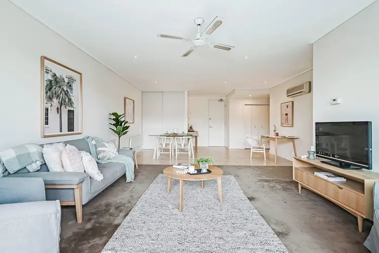 2/200 Bay Street, Port Melbourne VIC 3207