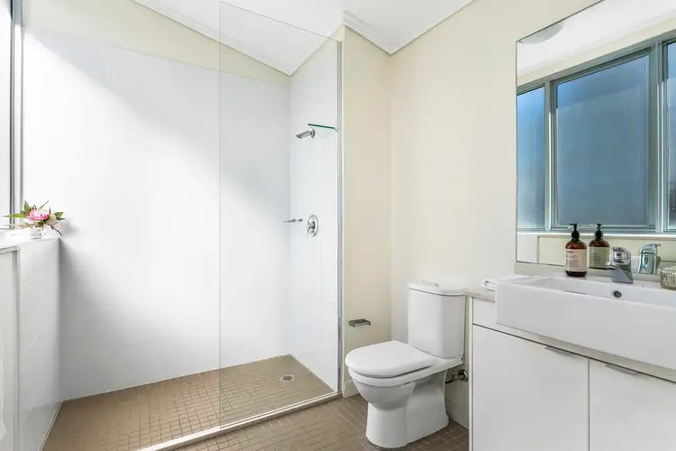 Fifth view of Homely unit listing, 7/24 Sturdee Parade, Dee Why NSW 2099