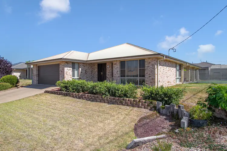15 Grevillea Crescent, Kootingal NSW 2352