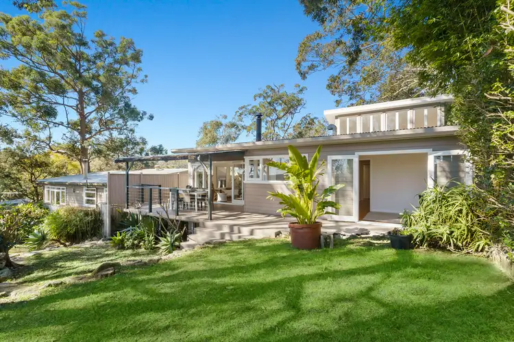 Second view of Homely house listing, 32 Chisholm Avenue, Avalon Beach NSW 2107