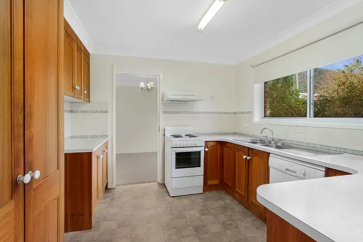 Fifth view of Homely house listing, 2 Blake Place, Tamworth NSW 2340