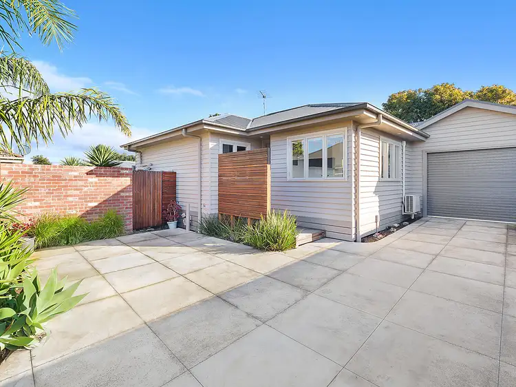 Main view of Homely unit listing, 2/90 Vines Road, Hamlyn Heights VIC 3215