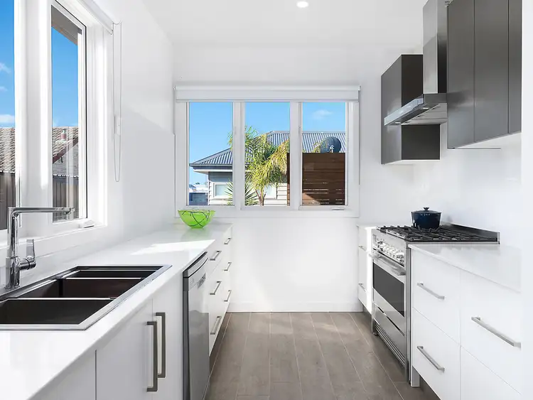 Fifth view of Homely unit listing, 2/90 Vines Road, Hamlyn Heights VIC 3215