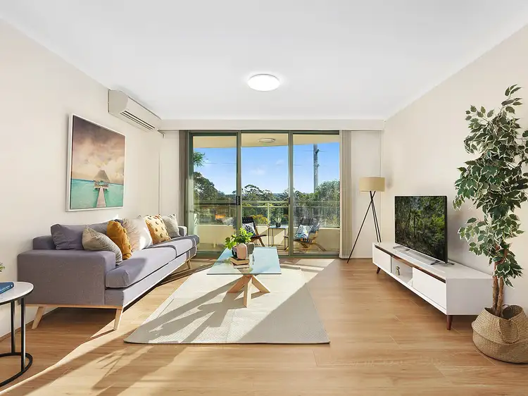 160/107-115 Pacific Highway, Hornsby NSW 2077