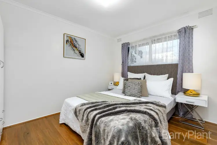 Fifth view of Homely house listing, 3 Milton Parade, Bundoora VIC 3083