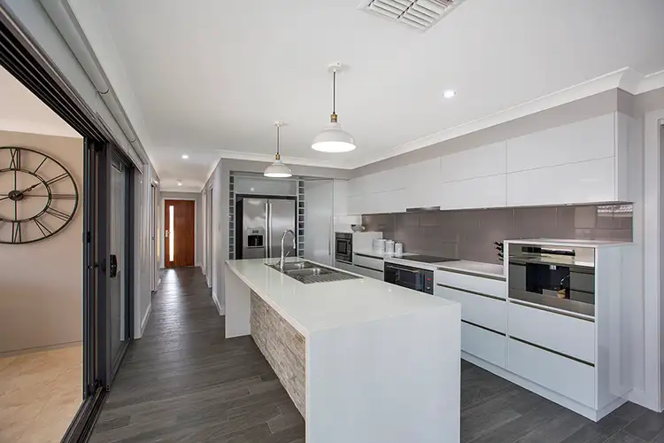 Third view of Homely house listing, 8 Shiraz Road, Tamworth NSW 2340