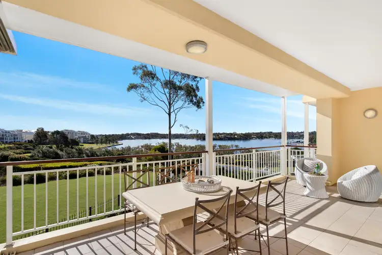 207/7 Admiralty Drive, Breakfast Point NSW 2137